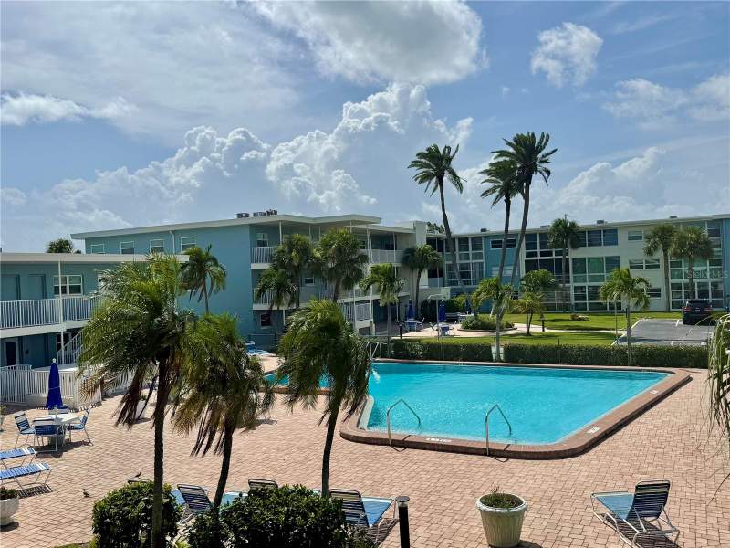 1 bedroom Condominium at 6111 E 2nd Street ##17, Sylvette Condo, St Pete Beach — photo 2