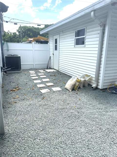 5829 12th Street, Zephyrhills FL - photo 10 of 56