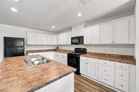 23492 Harper Avenue, Port Charlotte FL - photo 14 of 39