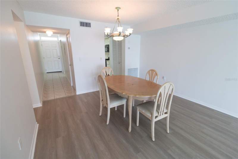 2 bedroom Condominium at 5980 Shore Boulevard #405, Town Shores Of Gulfport, Gulfport — photo 5