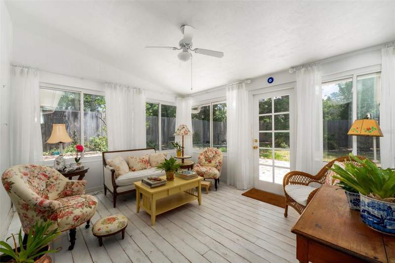 3 bedroom Single Family Residence at 3815 NW 48th Terrace, Autumn Woods, Gainesville — photo 3