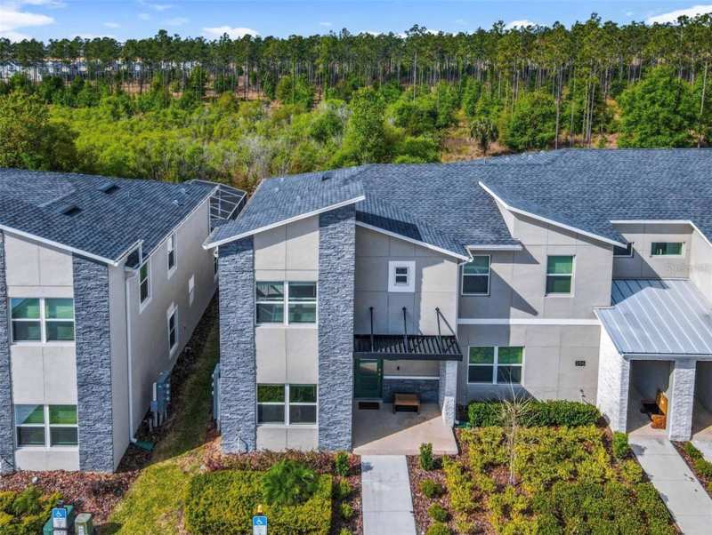 5 bedroom Townhouse at 302 Ocean Course Avenue, Stoneybrook South North Prcl Ph 1, Davenport — photo 1