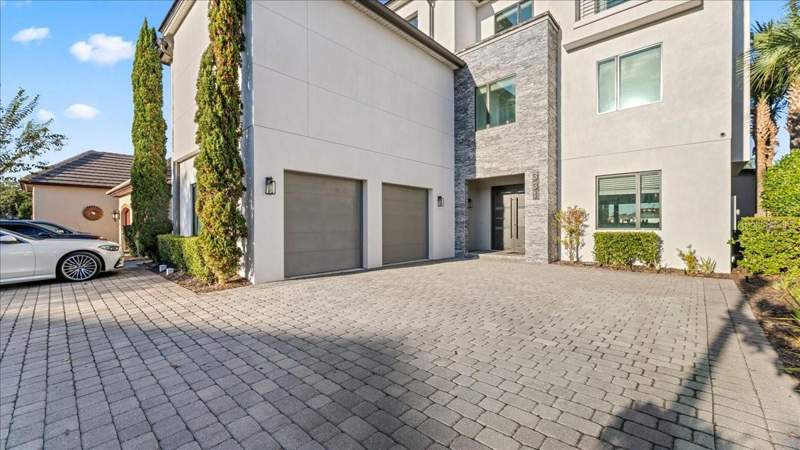 10 bedroom Single Family Residence at 331 MUIRFIELD LOOP, REUNION WEST VLGS NORTH, REUNION — photo 3
