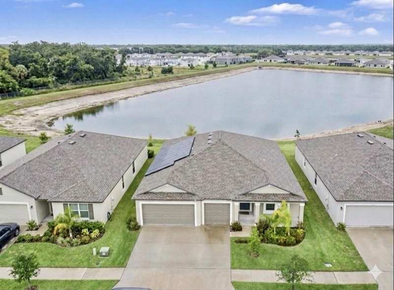 4 bedroom Single Family Residence at 10829 Crushed Grape Drive, Ventana Grvs Ph 3 & Cone Grove R, Riverview — photo 1
