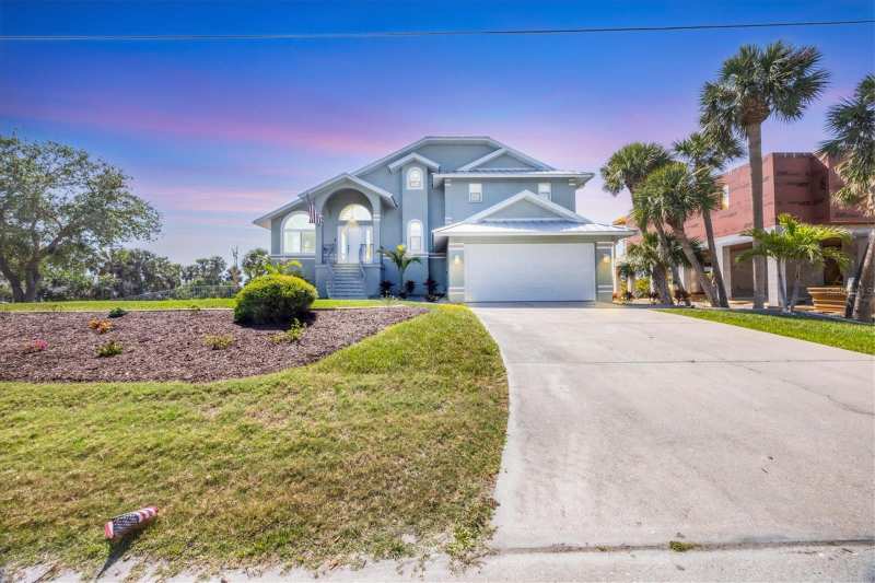 3 bedroom Single Family Residence at 10500 Sherman Street, Palm Point, Englewood — photo 1