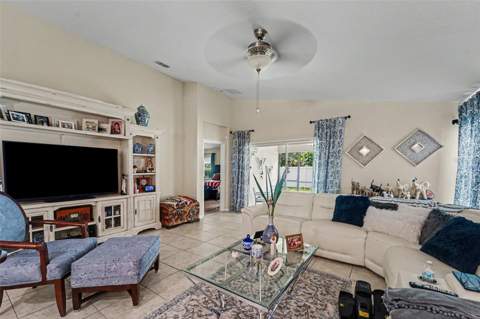 10048 Ives Loop, Hudson FL - photo 8 of 34