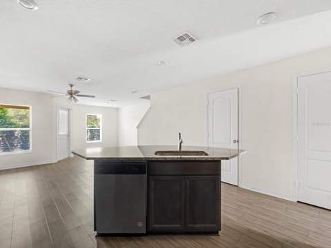 1730 Wynford Circle, Tavares FL - photo 7 of 38