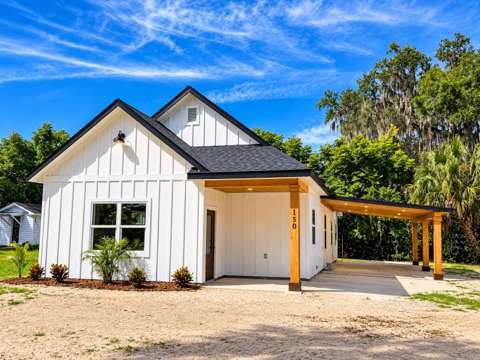 150 NW 2Nd Street, starter home for sale in Williston