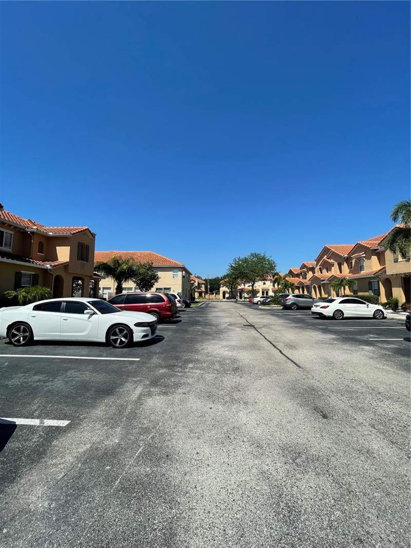 3 bedroom Townhouse at 5483 Paradise Cay Circle, Paradise Cay, Kissimmee — photo 3