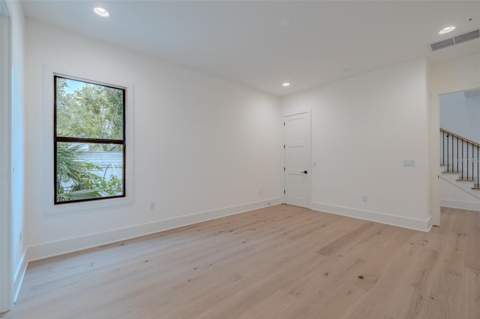 4608 W El Prado Boulevard, Tampa FL - photo 17 of 54