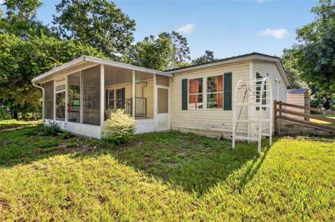 24301 Jefferson St, home for sale in Astatula 34705