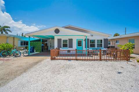 305 15Th Avenue, golf community for sale in Indian Rocks Beach