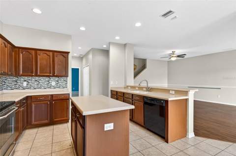 612 Marion Hill Lane, Ruskin FL - photo 9 of 53