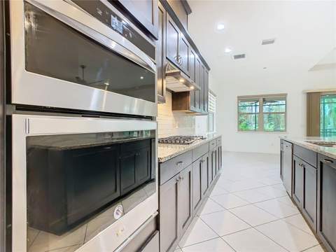 8325 Topsail Place, Winter Garden FL - photo 11 of 73