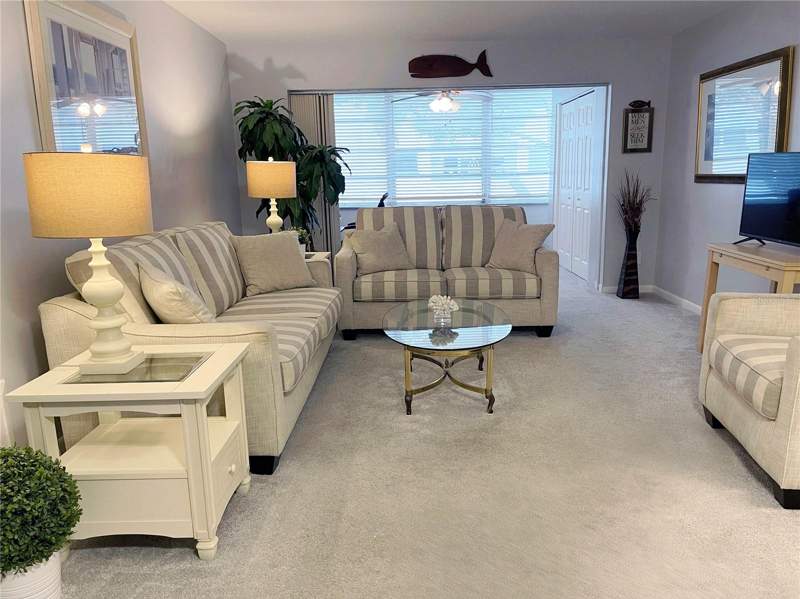 1 bedroom Condominium at 5880 38th Avenue #206, Parkwood Condo, St Petersburg — photo 4