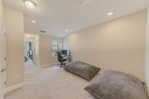 2441 Foggy Creek Circle, Clearwater FL - photo 20 of 36