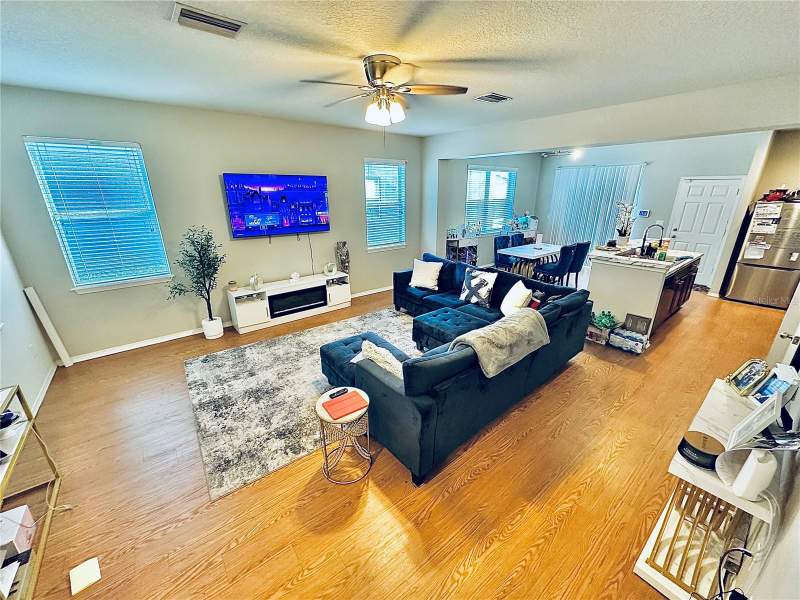 3 bedroom Single Family Residence at 4411 Banyan Tree Place, Magnolia Park Northeast Prcl, Riverview — photo 5