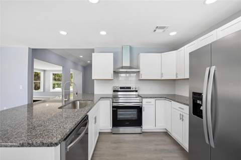 1326 East Avenue, Clermont FL - photo 10 of 32