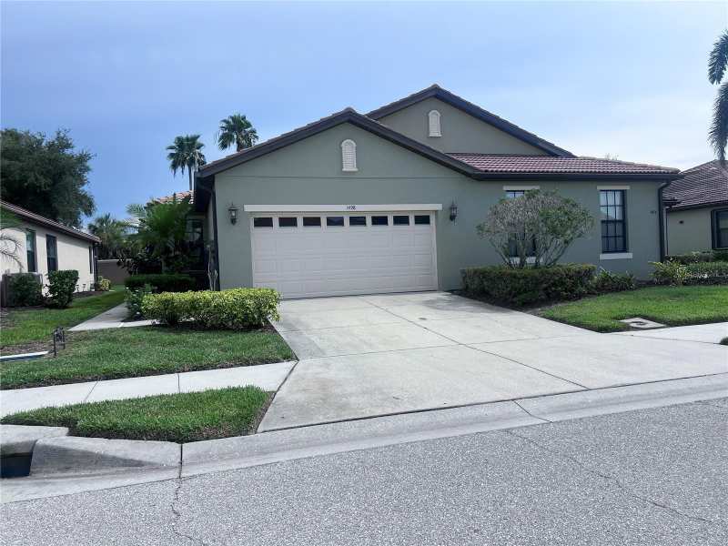 2 bedroom Villa at 1498 Maseno Drive, Venetian Falls, Venice — photo 1