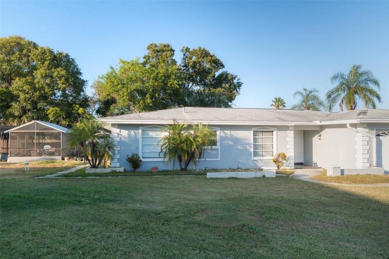 4 bedroom Single Family Residence at 4710 Shale Place, Bay Crest Park Unit 16, Tampa — photo 2