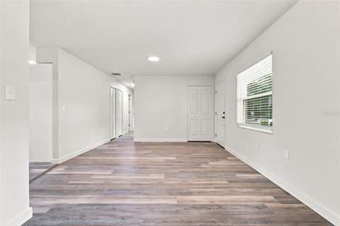 6204 Ashland Avenue, Leesburg FL - photo 11 of 30