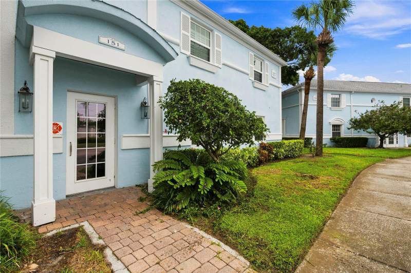 1 bedroom Condominium at 151 Seahorse Drive #B, Waterside At Coquina Key North, St Petersburg — photo 2