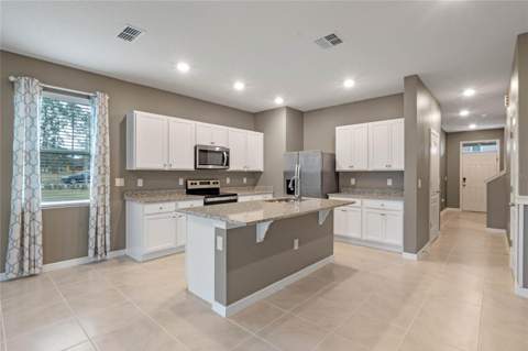 961 Lido Drive, Howey In The Hills FL - photo 7 of 21