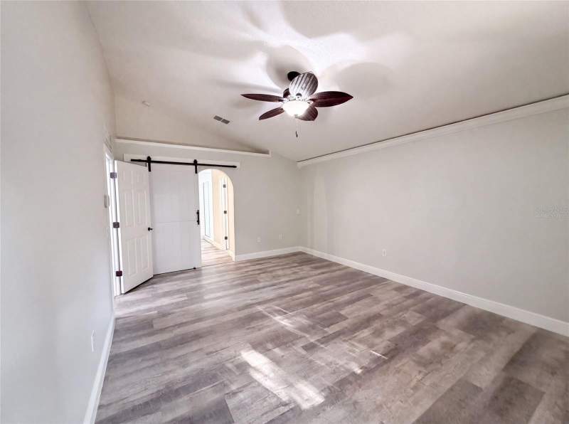 4 bedroom Single Family Residence at 106 Cabrillo Drive, Groveland Marina Del Rey Ph 01, Groveland — photo 4