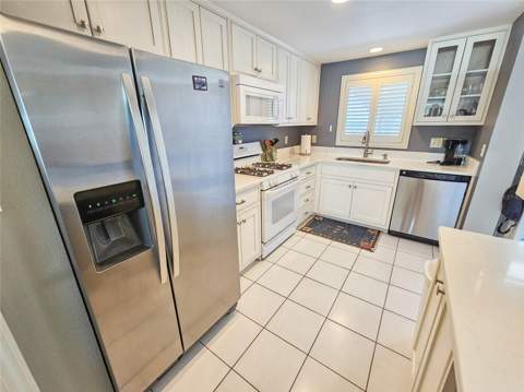 5980 Shore Boulevard #1006, Gulfport FL - photo 6 of 10