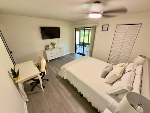 1333 Shady Pine Way #D, Tarpon Springs FL - photo 17 of 48