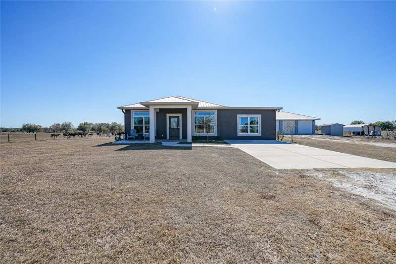 3 bedroom Single Family Residence at 2481 NE Faye Terrace, Little Green Acres Sub, Arcadia — photo 1
