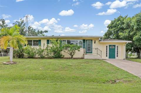 2205 Dixie Avenue, home for sale in Punta Gorda 33950