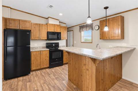 9066 Pinehaven Way, Englewood FL - photo 14 of 59