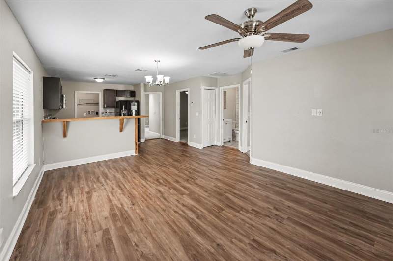 3 bedroom Single Family Residence at 2620 13th Avenue, Wildwood Sub, St Petersburg — photo 3