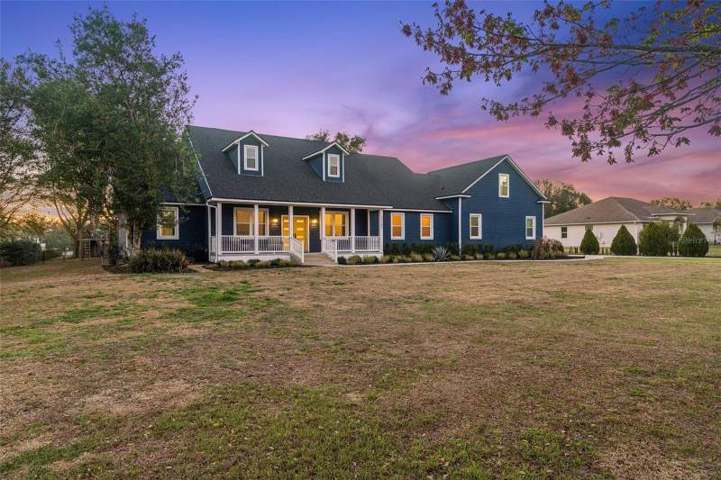 5 bedroom Single Family Residence at 32345 WOLFS TRAIL, WOLF BRANCH VILLAGE PH 01, SORRENTO — photo 3
