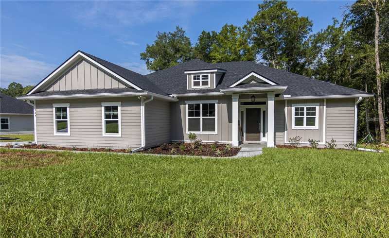 4 bedroom Single Family Residence at 525 SW Heathridge Drive, Emerald Cove, Lake City — photo 1