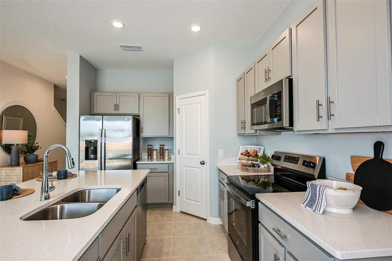 3 bedroom Townhouse at 7603 Waterscape Drive, Waterstone, Groveland — photo 5