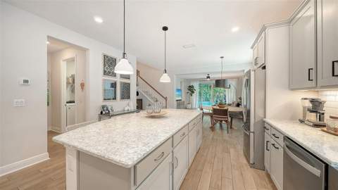 2531 Fireflag Lane, Sarasota FL - photo 6 of 6