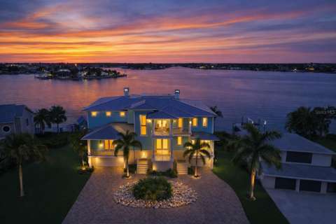 391 12Th Avenue, pool for sale in Indian Rocks Beach