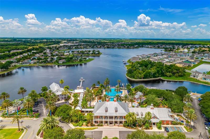4 bedroom Single Family Residence at 325 Shore Crab Way, Mirabay Prcl 8, Apollo Beach — photo 5