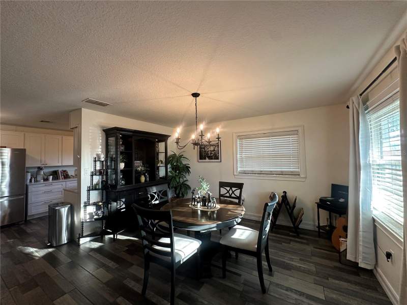 2 bedroom Single Family Residence at 806 N Joanna Avenue, Tavares Barksdales Sub, Tavares — photo 4
