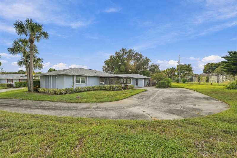 2 bedroom Villa at 1619 Whithorn Place #B, Highland Lakes Condo, Palm Harbor — photo 1