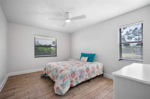 11639 Claremont Drive, Port Charlotte FL - photo 6 of 40