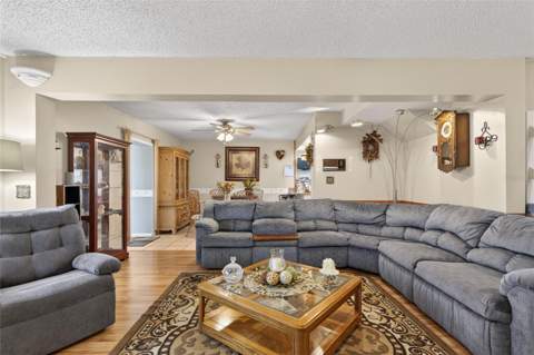 3312 N Lake Drive, Plant City FL - photo 6 of 6
