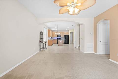 699 Winthrop Drive, Spring Hill FL - photo 17 of 47