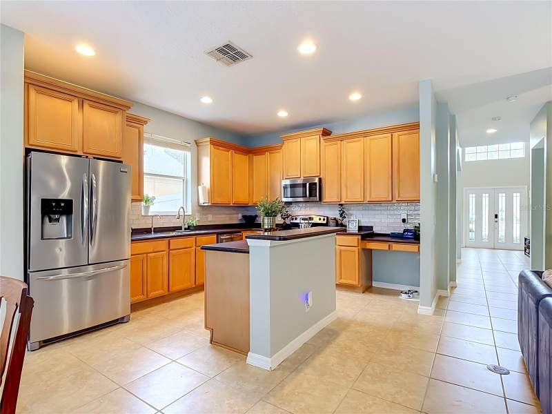 4 bedroom Single Family Residence at 5028 Coveview Drive, Lake Pointe, St Cloud — photo 5
