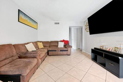 4309 N Semoran Boulevard #2, Orlando FL - photo 7 of 59