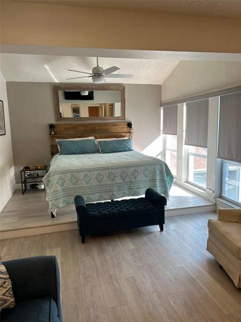 317 Rex Place #G, Madeira Beach FL - photo 10 of 41