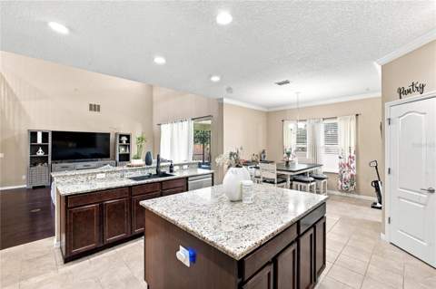 17419 Bella Nova Drive, Orlando FL - photo 20 of 52