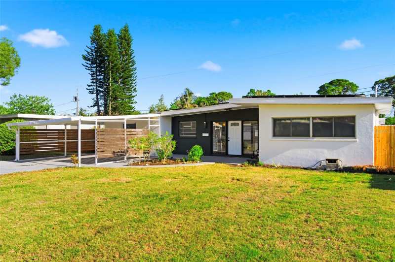 3 bedroom Single Family Residence at 6350 Hampton Drive N, Garden Manor Sec 1, St Petersburg — photo 1